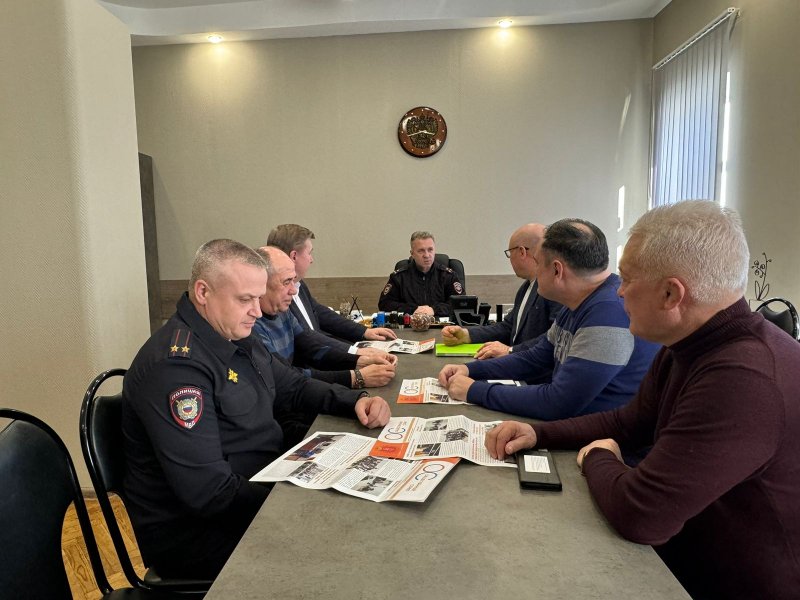 Председатель регионального Общественного совета провел рабочую встречу с коллегами из Новомосковска
