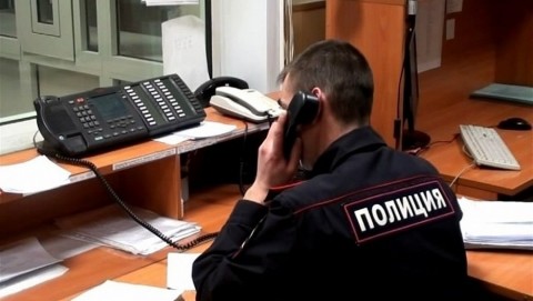 В Новомосковске сотрудники полиции задержали подозреваемого в краже из подвального помещения